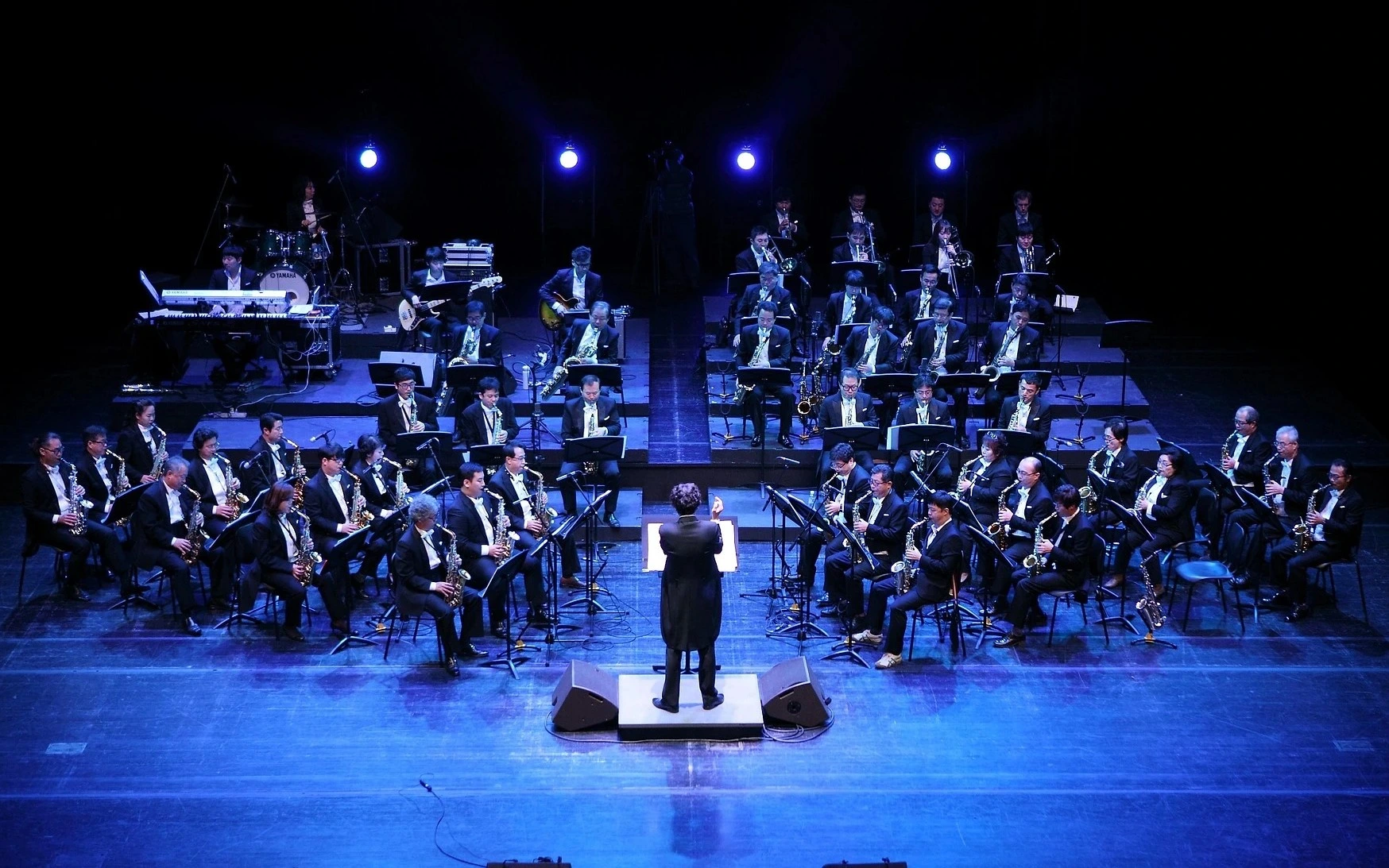 Symphonic Metal Orchestra performing live